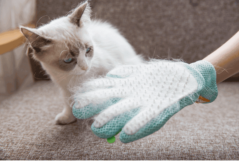Pet Hair Magic Brush – Grooming & Massage Tool for Cats and Dogs